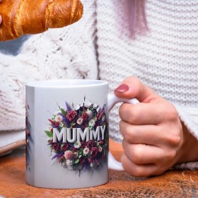 Mug design floral à offrir pour la fête des mères ou un anniversaire